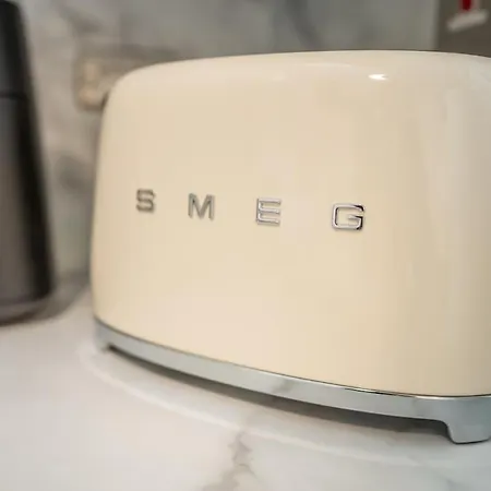 5 Star Luxury In The Heart Of * 戈尔韦