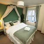 5 Star Luxury In The Heart Of